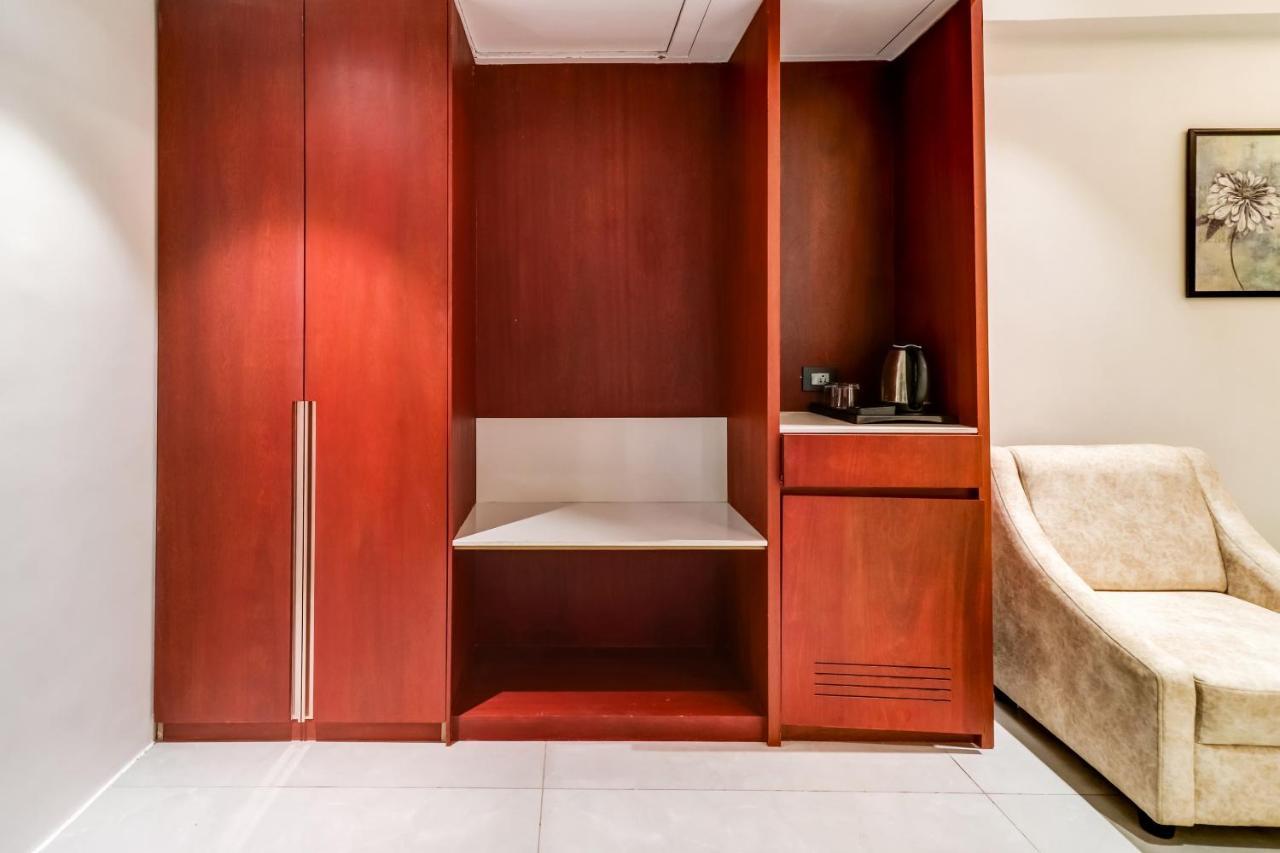 Отель Oyo Townhouse 785 Sree Vinayaka Grand Анантапур Экстерьер фото